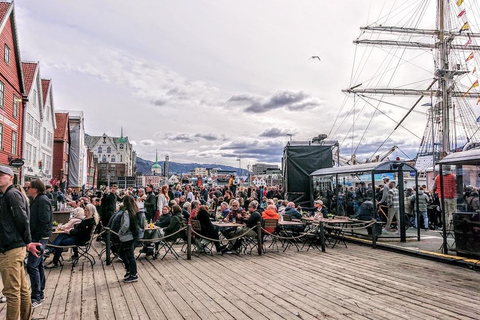 Bergen: Historical Walking Tour