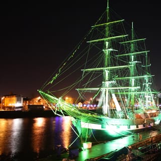 Дублин: Джини Джонстон Опыт эмигранта Tallship