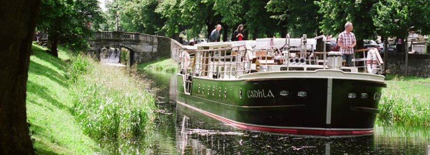 Dublin: Grand Canal Cruise with Dinner