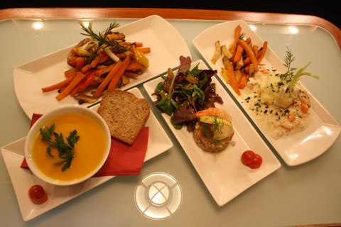 Dublin : Croisière sur le Grand Canal avec dînerDublin : croisière sur le Grand Canal avec dîner