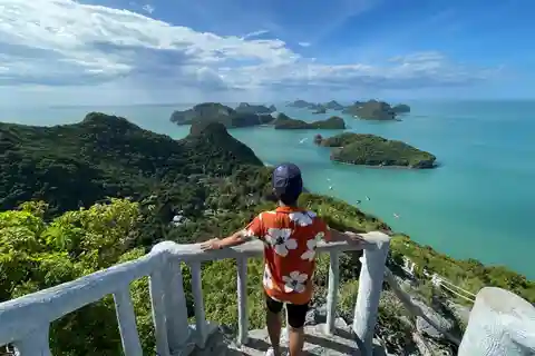 Koh Samui: Angthong Marine Park Speedboat Tour with Kayaking