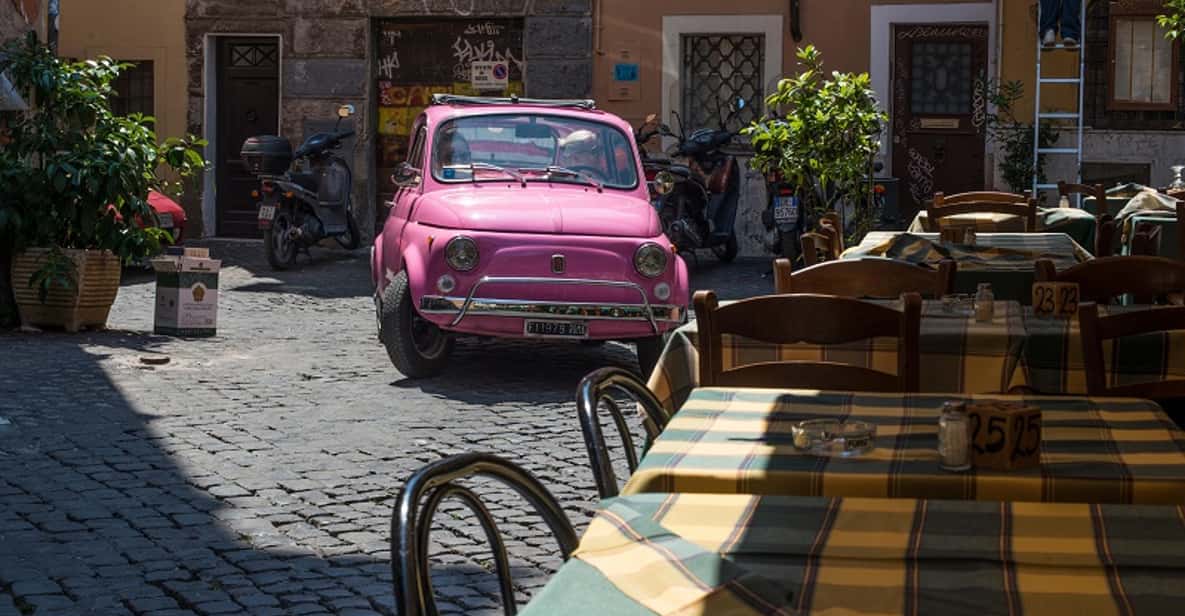 90-Minute Tour in Convoy in Vintage Fiat 500