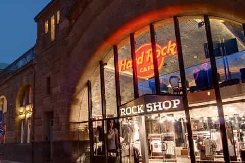 Hamburg: Hard Rock Cafe Skip-the-Line Meal