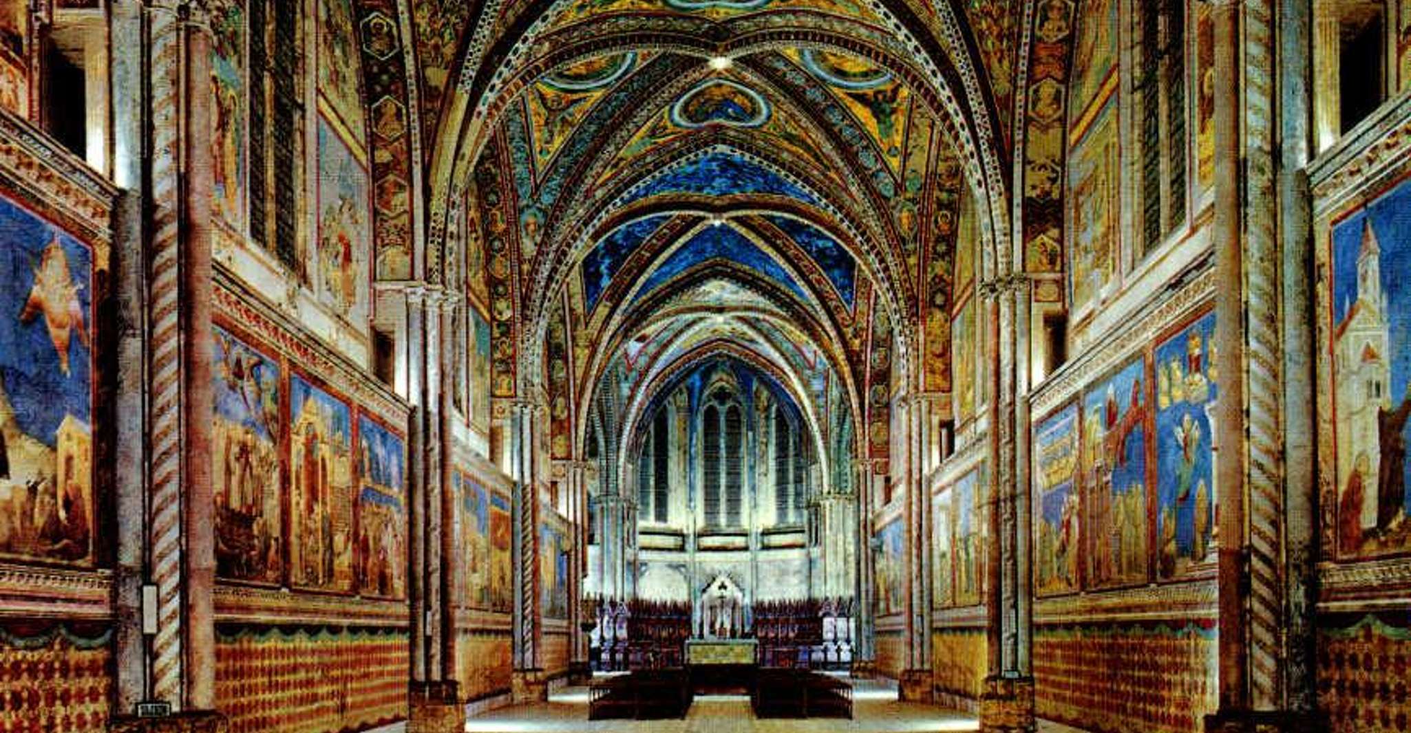 Assisi, Private Walking Tour met St. Francis Basiliek - Hizvo