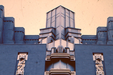 Philadelphia: Exploring Gilded Age to Now Architecture Tour