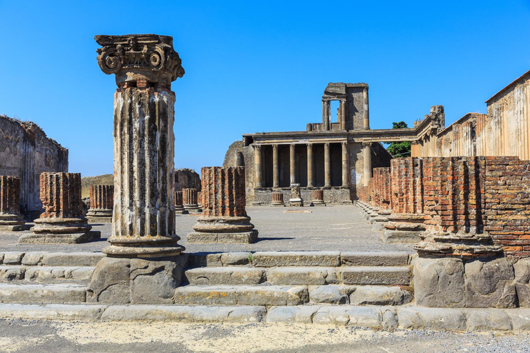 Depuis Rome : Excursion d&#039;une journée à Pompéi et sur la côte amalfitaine avec transferts