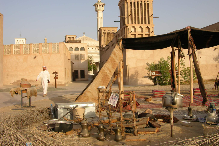 Da Dubai: Tour combinato della Grande Moschea di Abu Dhabi e della città di Dubai