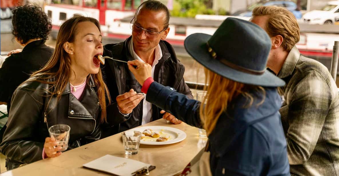 Afbeelding 5 van Amsterdam: Food Tour met drankjes bij Spui, grachten en Jordaan