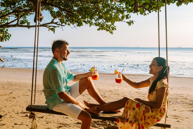 Krabi: Unieke privévaart met tijgergrot tempel &amp; cafés