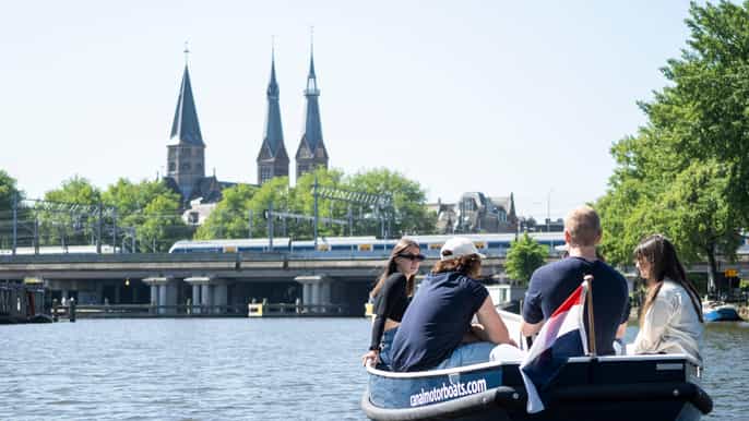 Amsterdam: Self-Drive Boat Rental