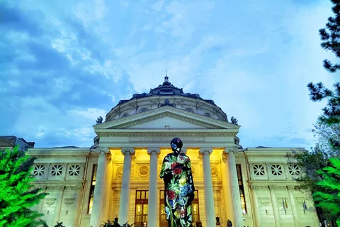 Discover Bucharest: Exclusive Half-Day Private City Tour