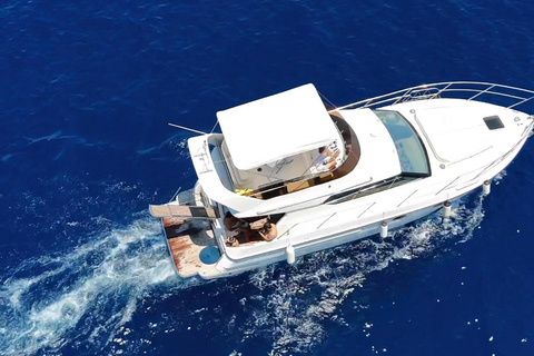 Bodrum: Private Motoryacht Tour with swimming stops & lunch