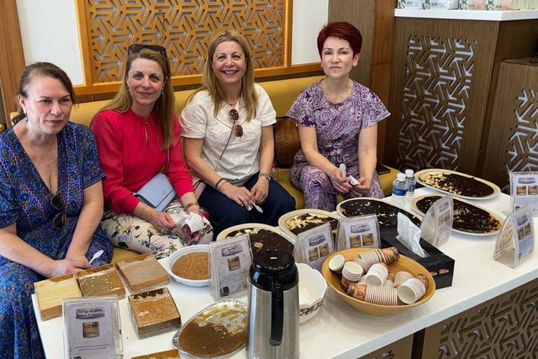 Muscat Full-Day Sharing Experience with Omani Coffee & Bread