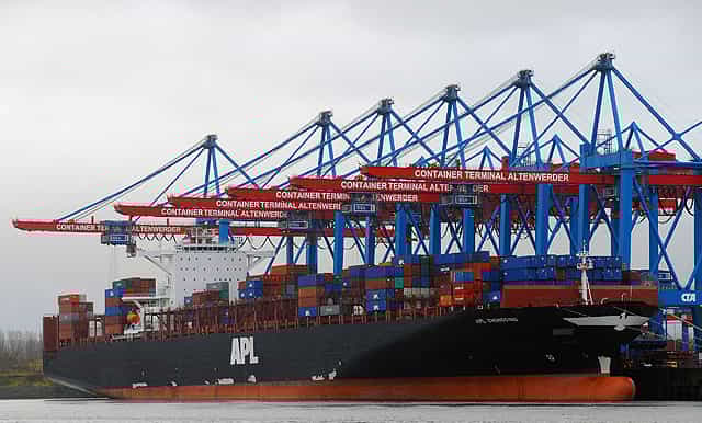 port of hamburg adventure tour by bike (in german)