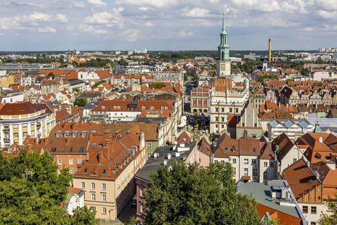Poznań: Saturday Old Town Walking Tour with Licensed Guide