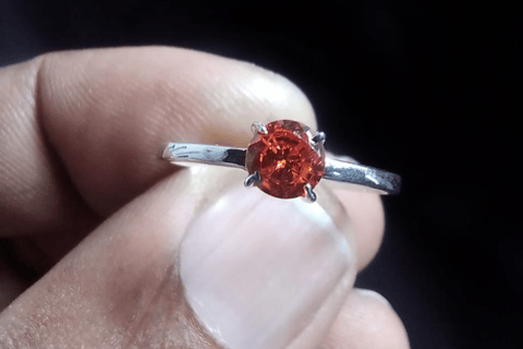 Galle: Hidden Silver Jewelry Making School with Lunch