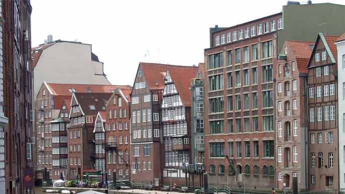 hamburg compact tour city port hafencity st. pauli