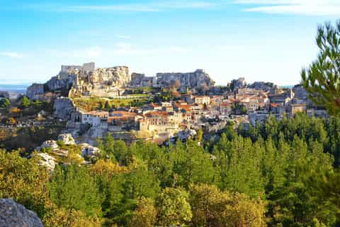 From Marseille: Provence Sightseeing Tour & Wine Tasting