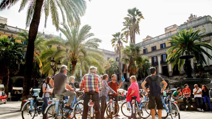 barcelona historical 3hour bike tour