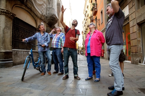 Historyczna 3-godzinna wycieczka rowerowa po BarcelonieWycieczka po włosku