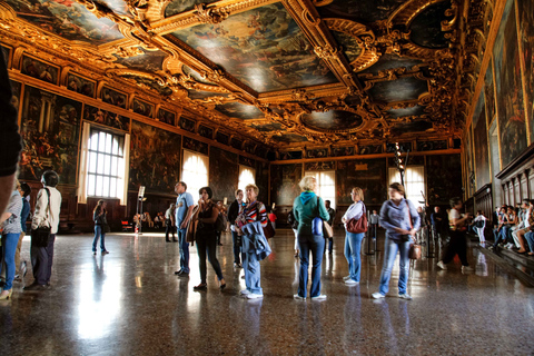 Doge's Palace, St. Mark's Basilica and Venice Walking Tour Italian Tour