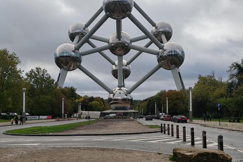 Brussels Gems & Tales with Private Local Guide Brussels Gems - Private City Tour with Local Guide (1 snack)