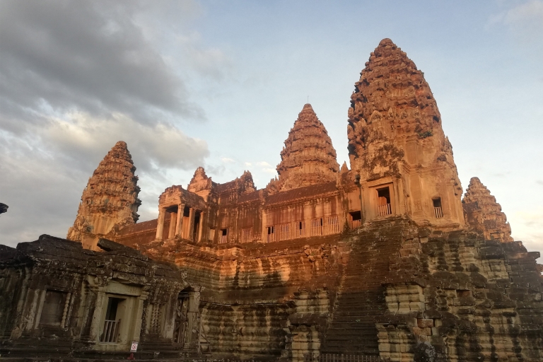 Privétempeltour door Angkor WatPrivé Angkor Wat-tempeltour met Engelse gids