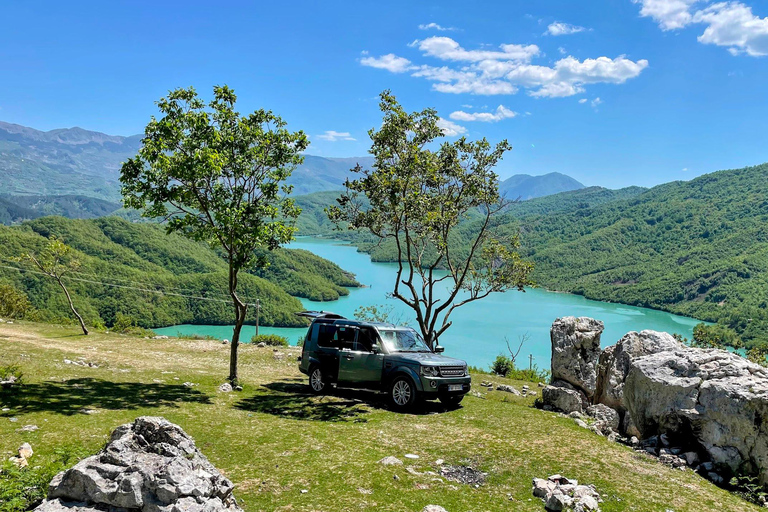 From Tirana: Hike on Gamti Mt &amp; Bovilla Lake on Land Rover