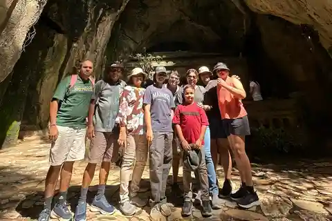Montañas de los Monos, Montañas de Mármol y Experiencia Nocturna en Hoi An