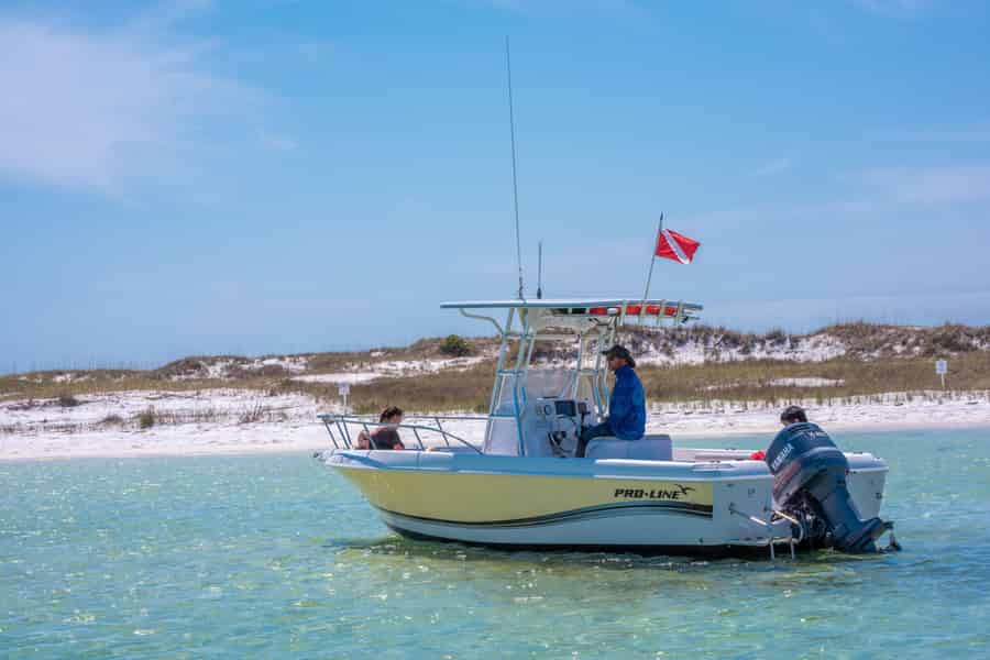 Panama City Beach: 2-Stunden-Charter für private oder geteilte Motorboote. Foto: GetYourGuide