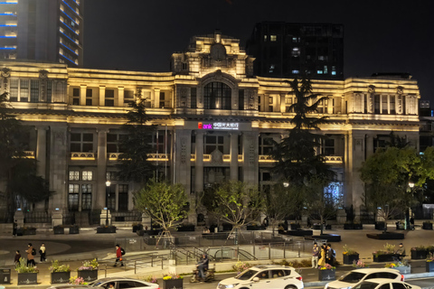 Wuhan: Hankou-Nachttour mit Craft-Bier-VerkostungWuhan: Nachttour durch Hankou mit Craft-Bier-Verkostung