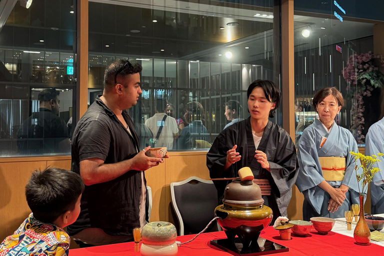 Osaka: Private Tea Ceremony Experience at Your Location