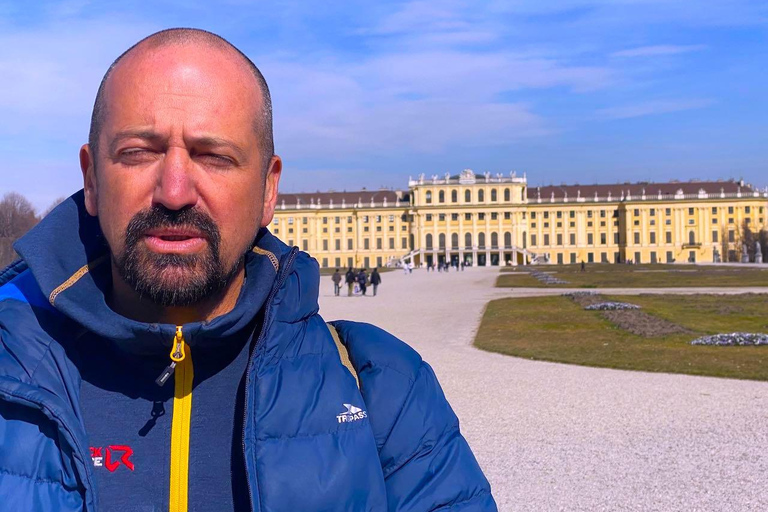 Vienna: UNESCO Schönbrunn Palace Guided Tour with Entry