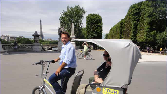 paris visite des monuments principaux en pédicab