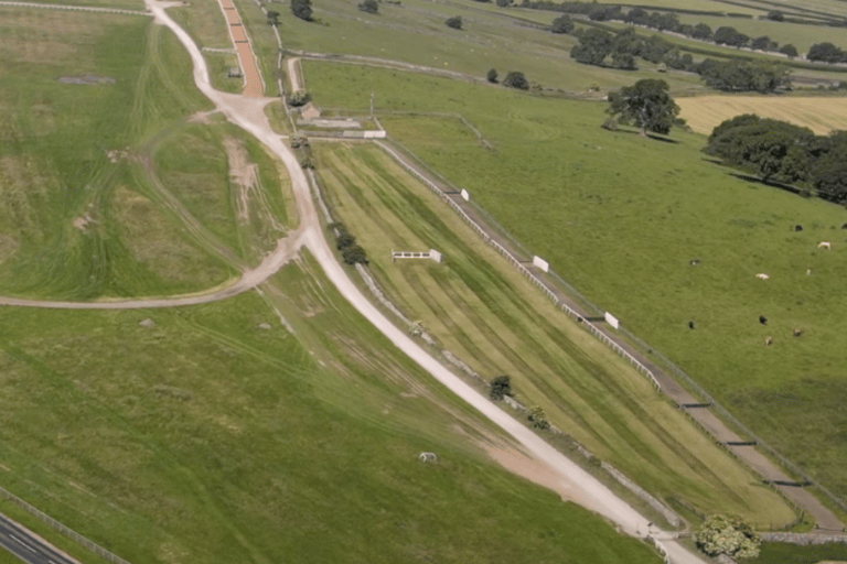 Recorrido en coche por el Parque Nacional de Yorkshire Dales con una APP