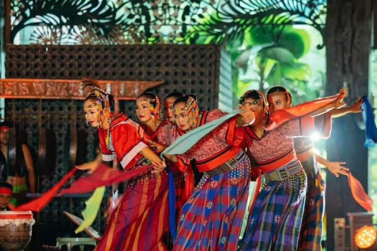 Manila Villa Escudero Private Day Tour with Lunch