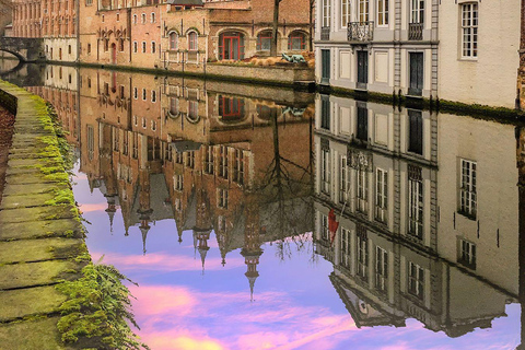 Bruges: Backstage Pass City Tour with Chocolate & Waffles