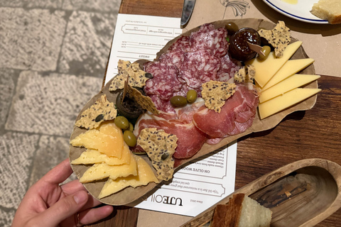 Split: Old Town Food Tour with 9 Tastings & Local Wines