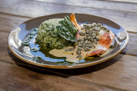 Andean Adventure: Cajón del Maipo & El Morado Lodge and Spa Parque Arauco Meeting Point