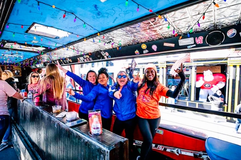 Nashville: Autobús de fiesta con DJ y bar