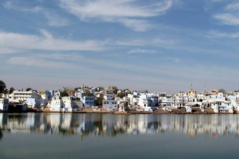 Excursión de 2 días a Pushkar y Jaipur desde Delhi: El patrimonio te esperaTodo incluido