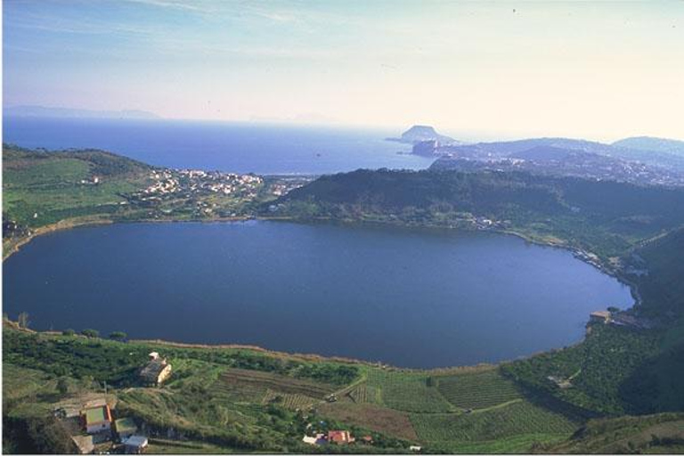 Phlegraean Fields: Cuma Baia and Pozzuoli private excursionNaples: Phlegraean Fields Full-Day Private Tour