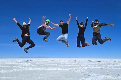 Depuis Uyuni : Circuit de 3 jours à San Pedro avec visite de Salinas