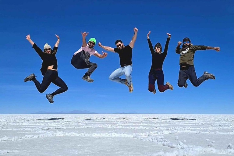 Vanuit Uyuni: 3-daagse tour naar San Pedro met bezoek aan Salinas