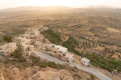 From Hammamet: Berber Villages & Landscapes Tour with Lunch