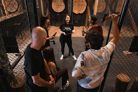 WOODCUTTER - AXE THROWING & BAR EXPERIENCE IN BERLIN