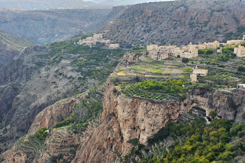 Oman: 8-Day Adventure Muscat, Wahiba Desert & Jebel Akhdar Oman: 8-Day Private Adventure