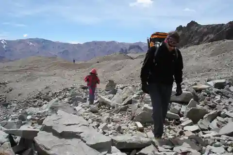 De Mendoza: Uma viagem através da montanha até o cânion Atuel