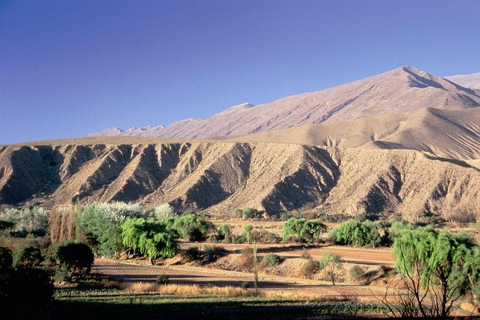 Excursão multicultural ao Vale de Humahuaca saindo de SaltaDescubra o Vale de Humahuaca