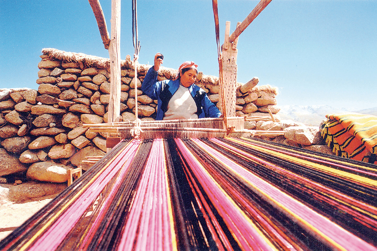 Tour Multicultural del Valle de Humahuaca desde SaltaDescubre el Valle de Humahuaca